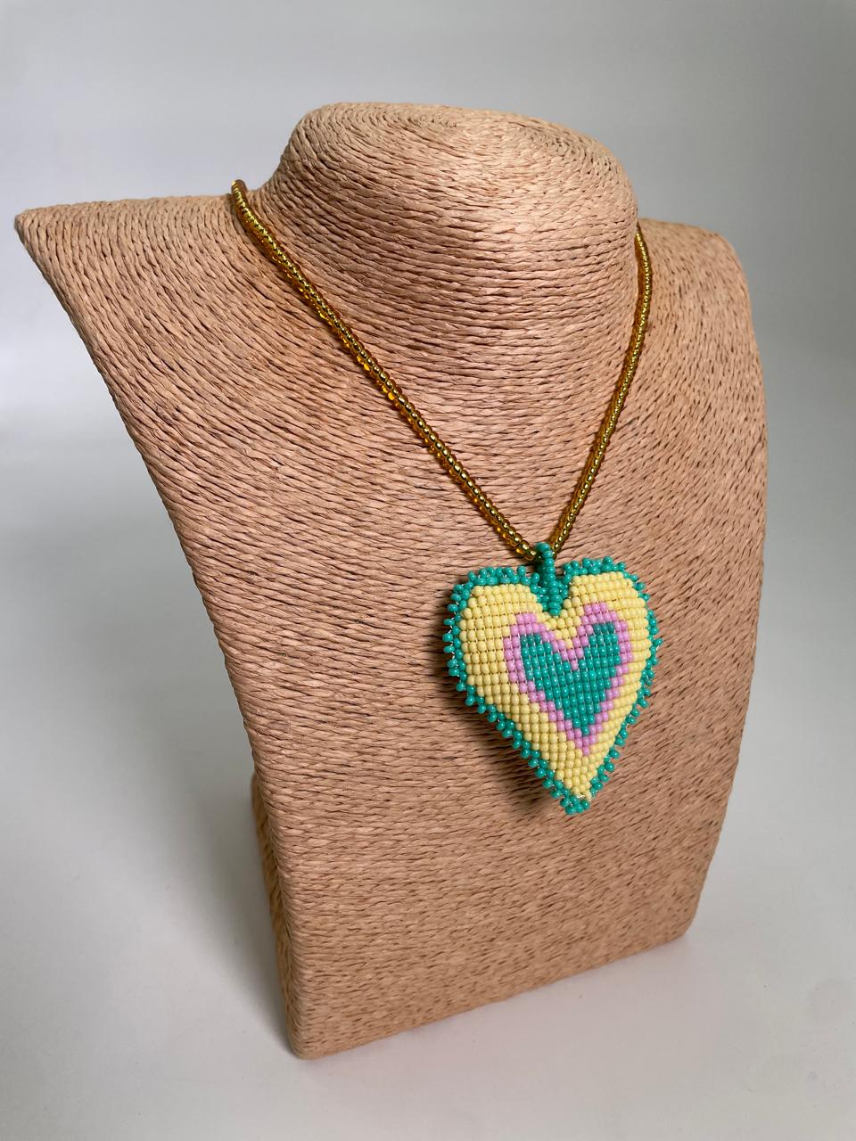 Collar Corazón Macondo Mostacilla