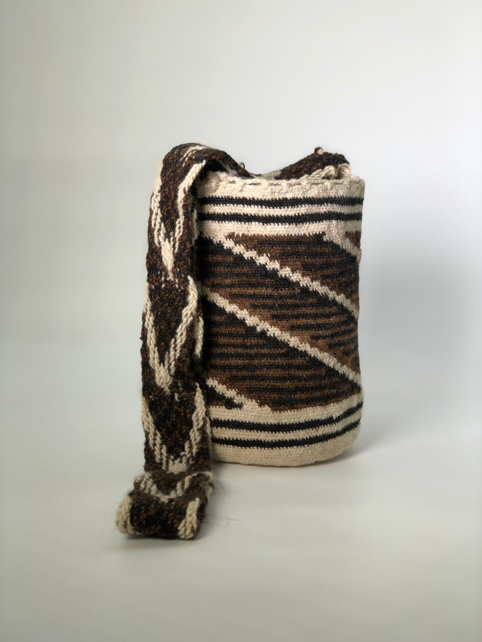 Arhuaca Mini 17 x 16