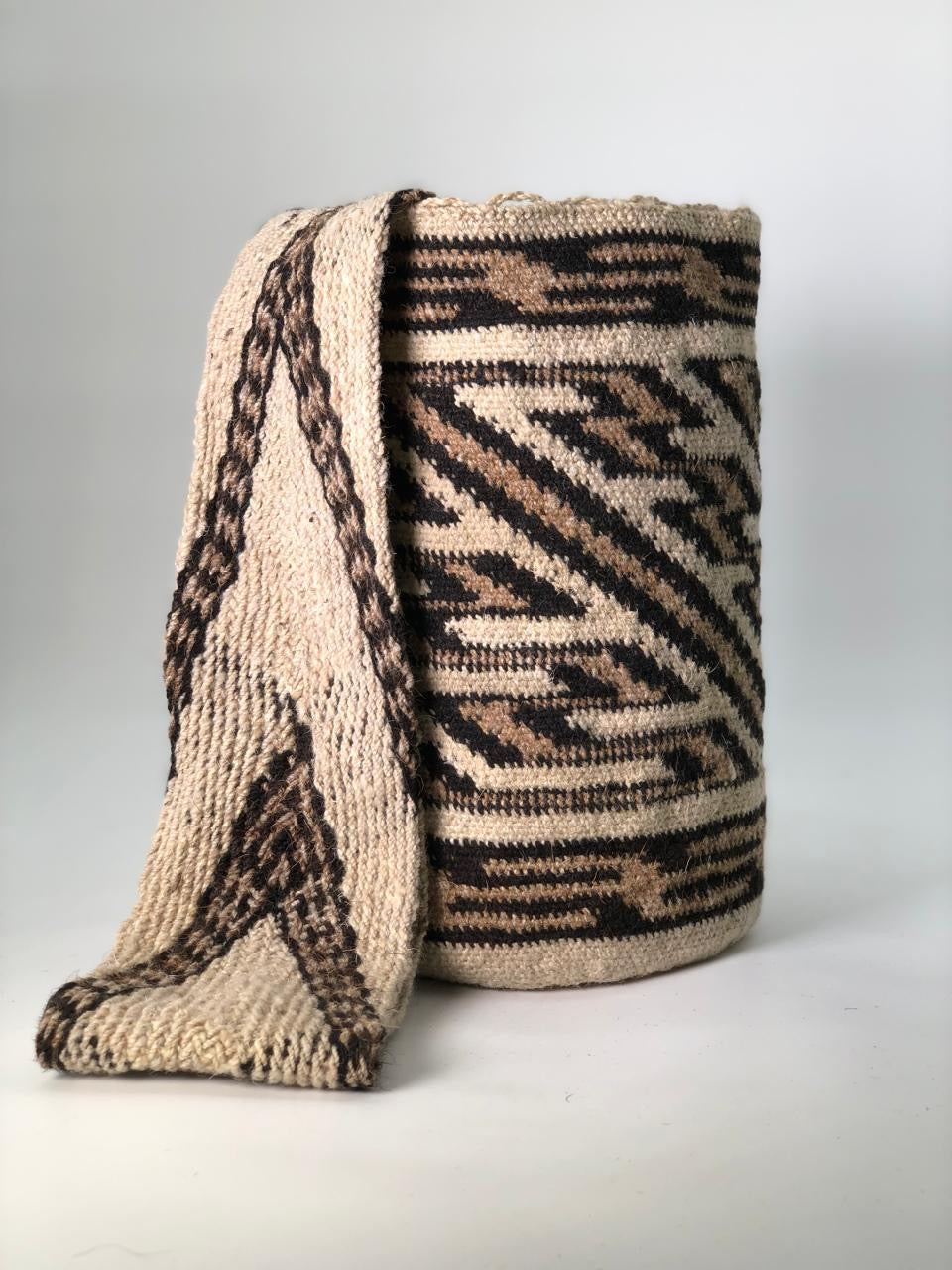 Arhuacas Medium Premium 29 x 28
