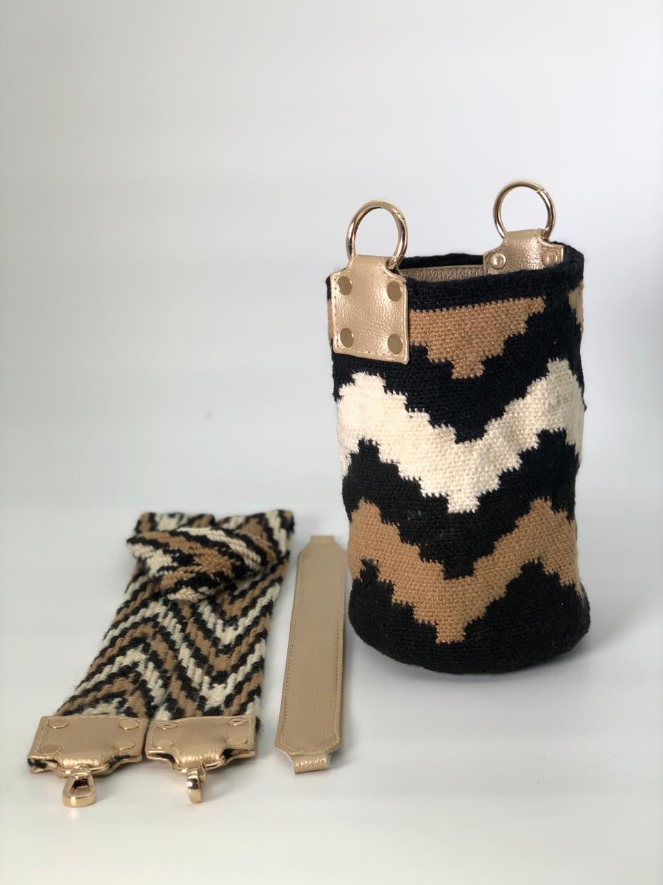 Lana Premium Exclusive pequeña 012