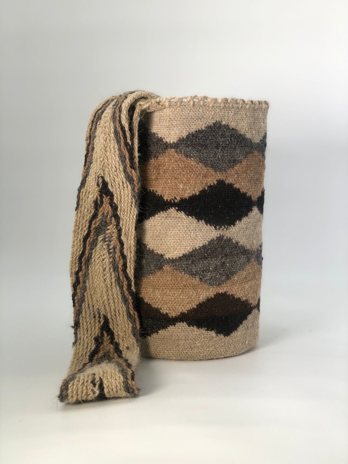 Arhuacas Medianas 26 x 25