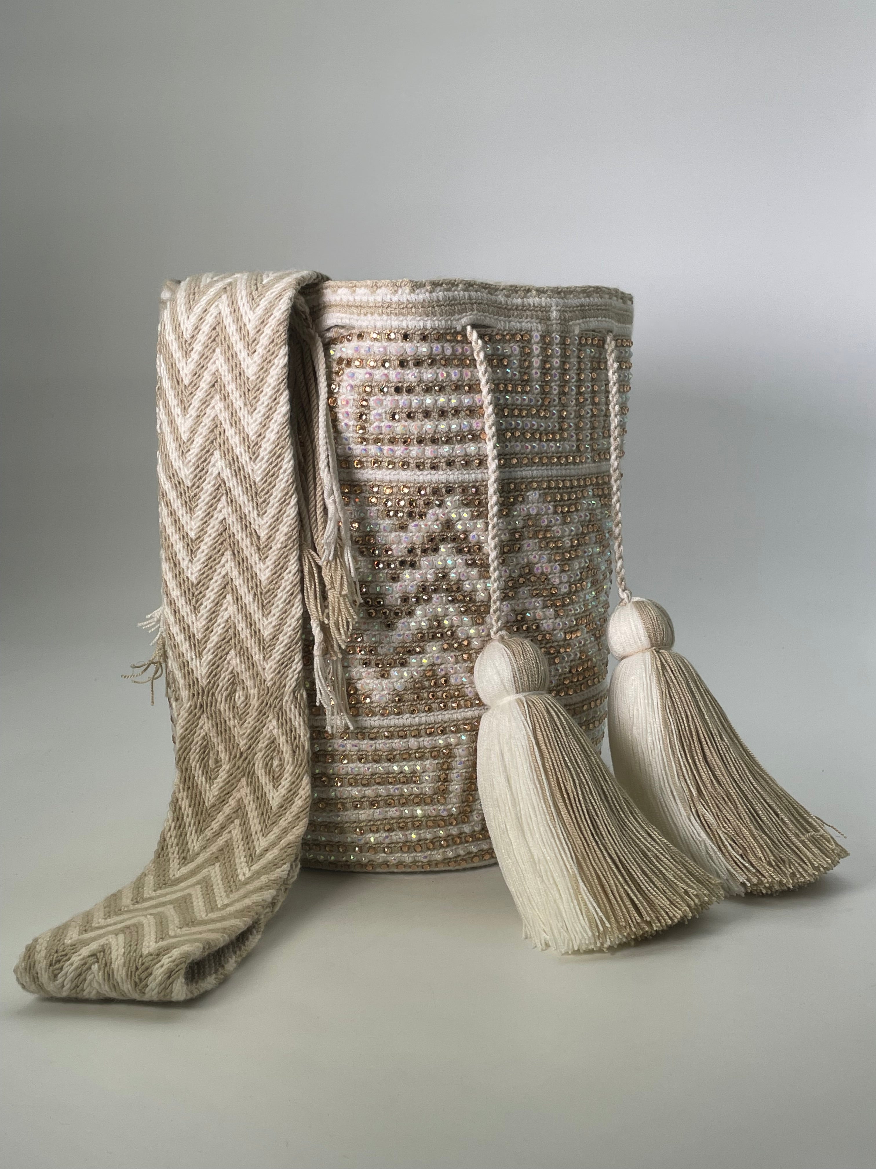 Wayuu Large Rhinestones 29x29