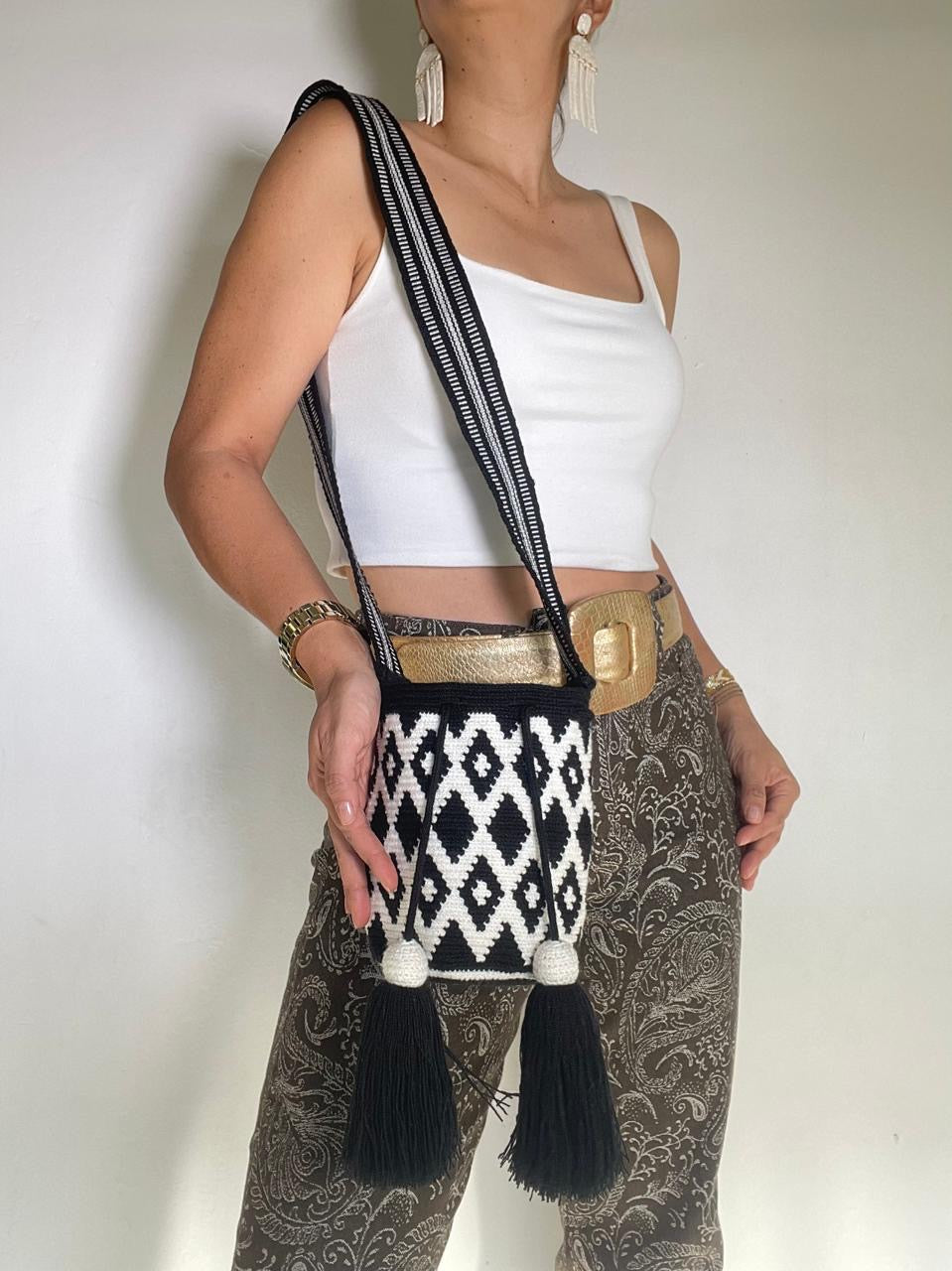 Mini Wayuu 17 x 15