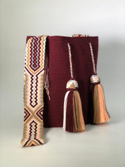 Wayuu Large Solid Color Traditional Macrame Garland 29 x 29