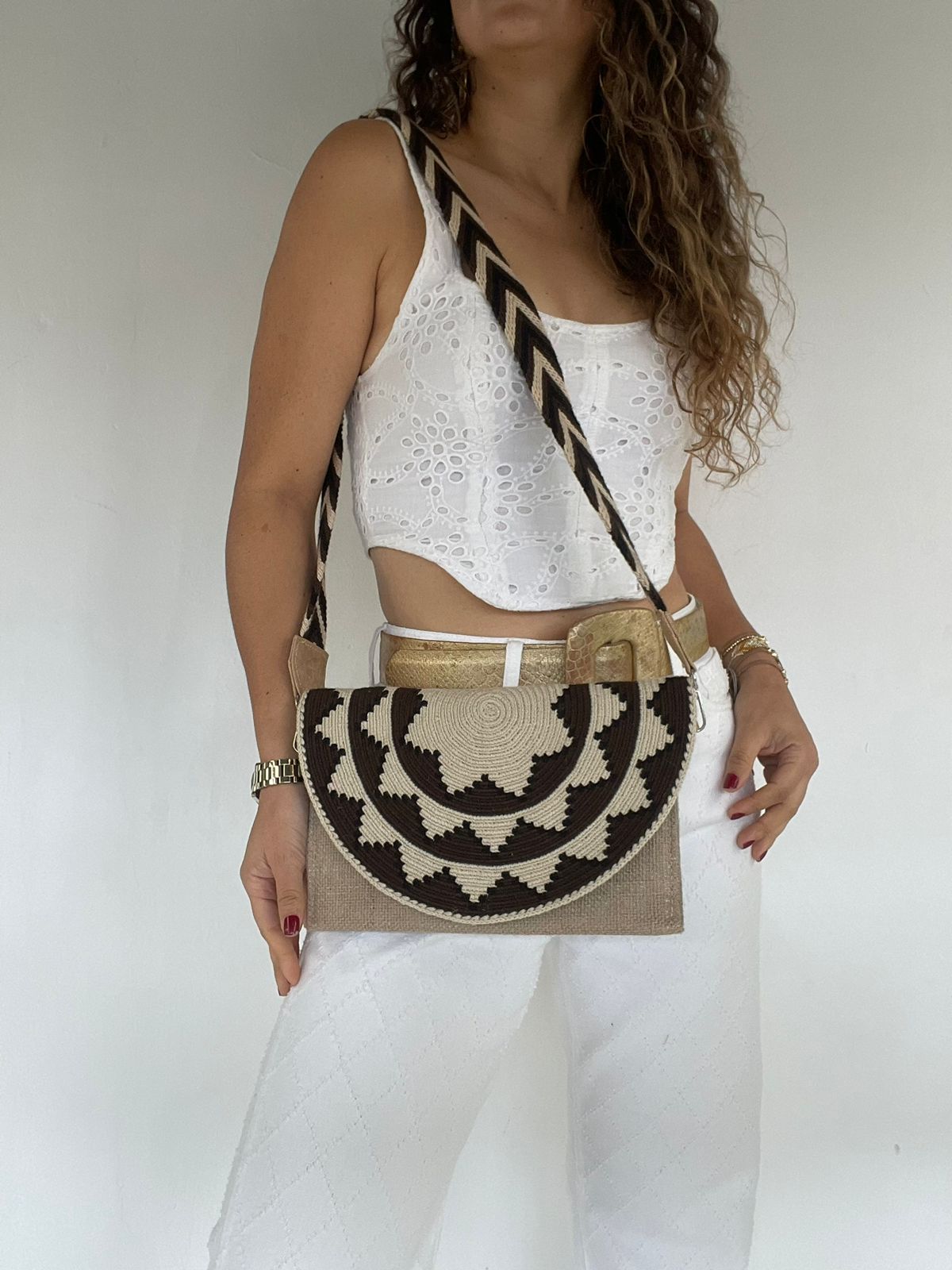 Sobre Exclusive Gaza 17 x 27