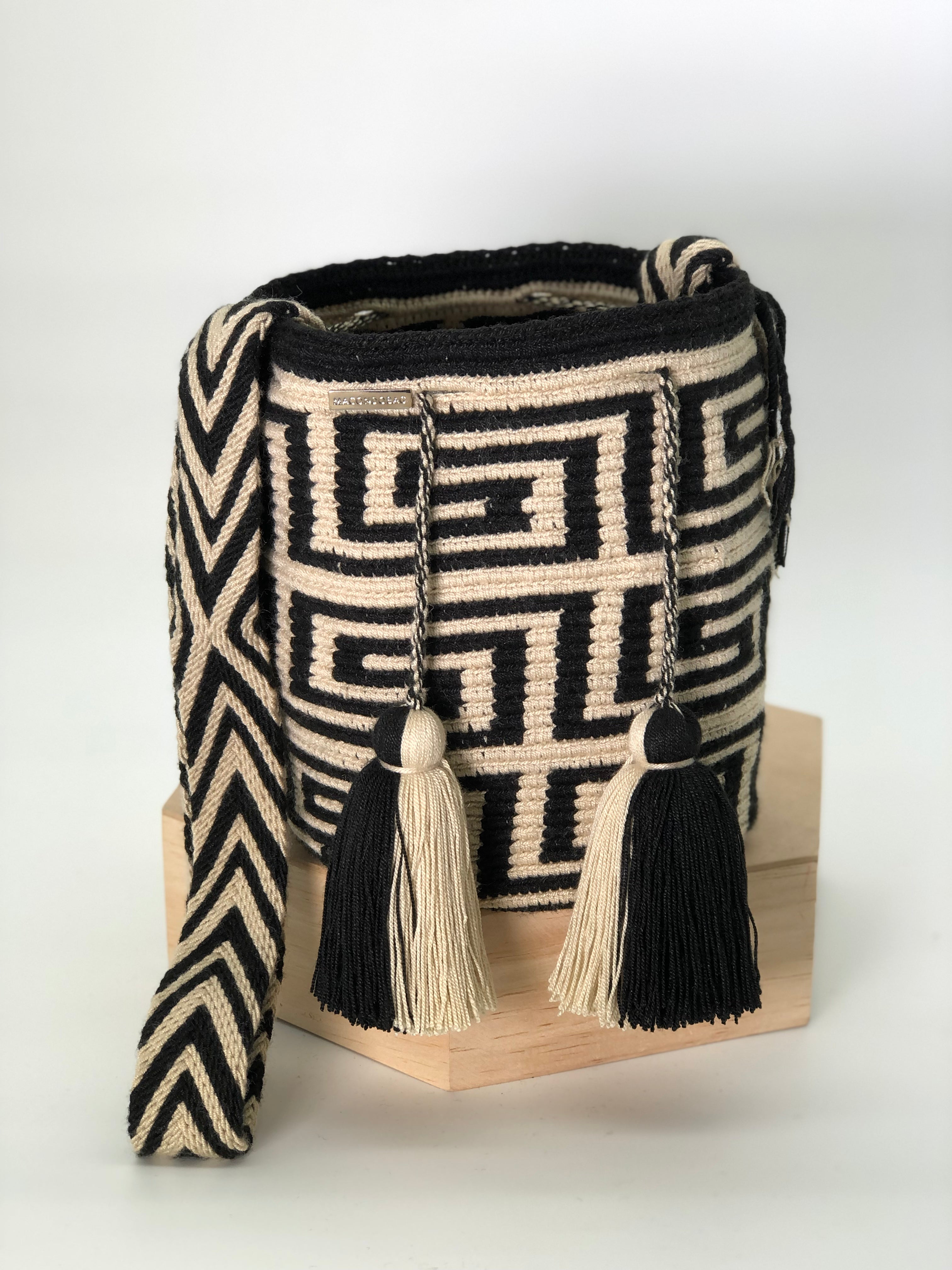 Wayuú Mediana 22 x 21