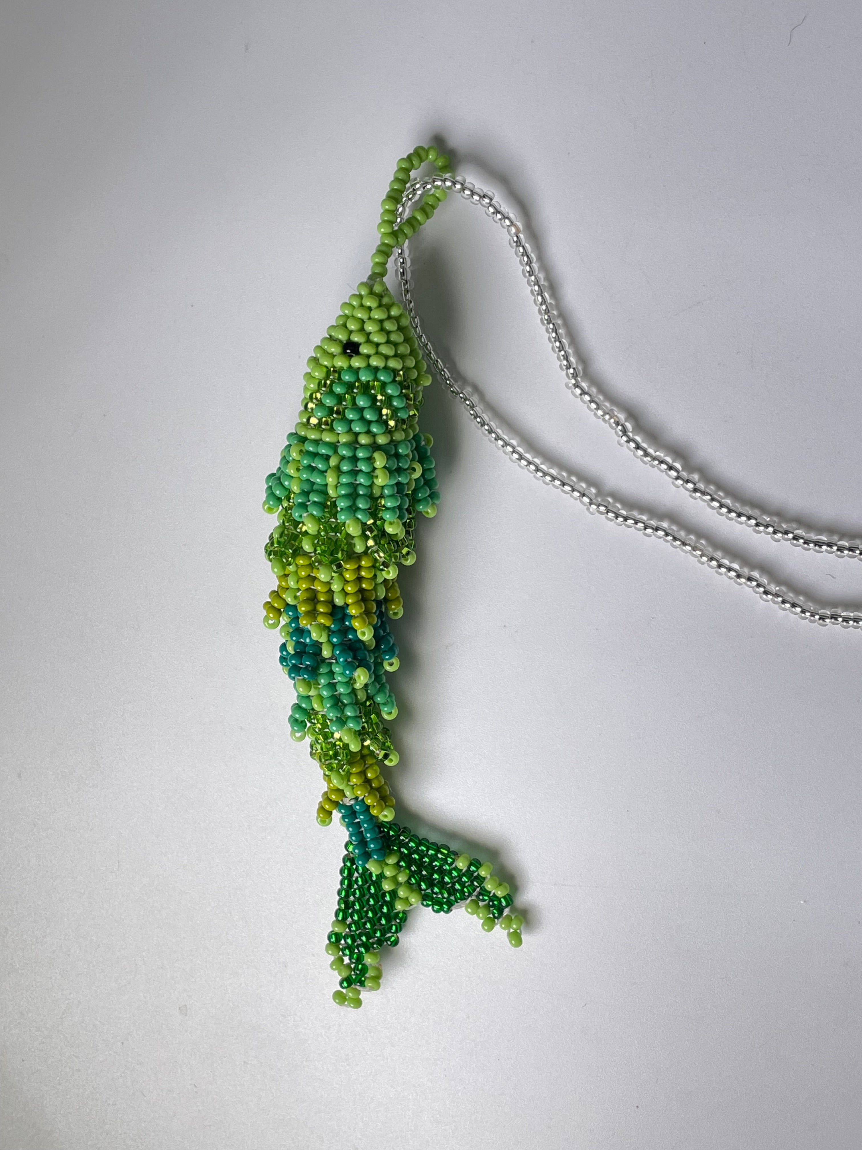 Collar Pez Macondo Mostacilla