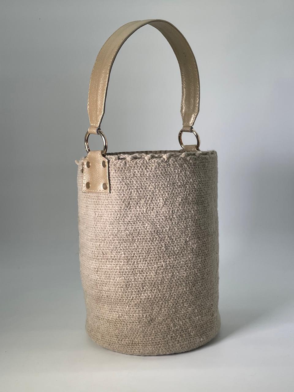 Arhuaca Mediana Premium Cuero 26x28