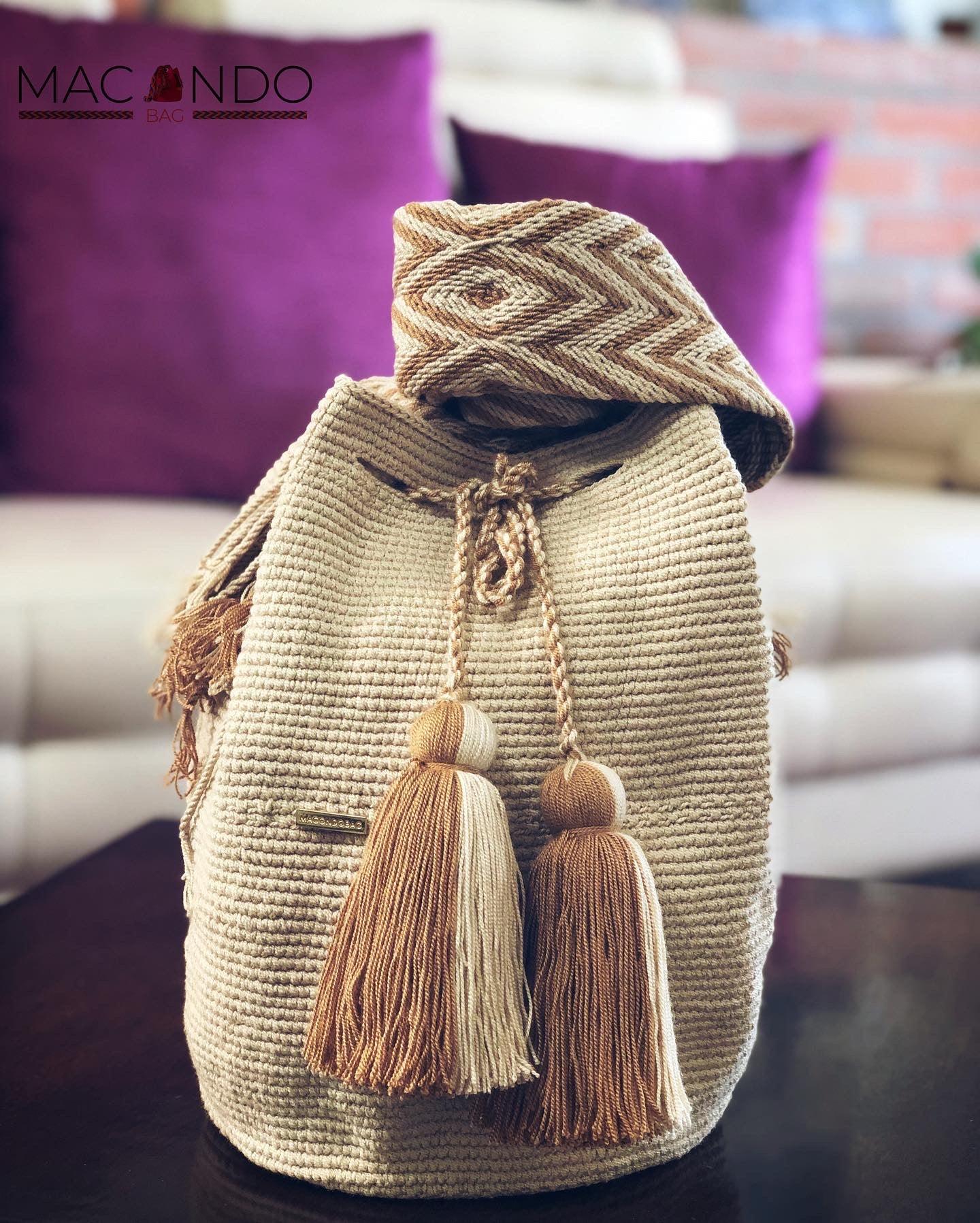 Wayuú Unicolor Grande Tradicional 29 x 29